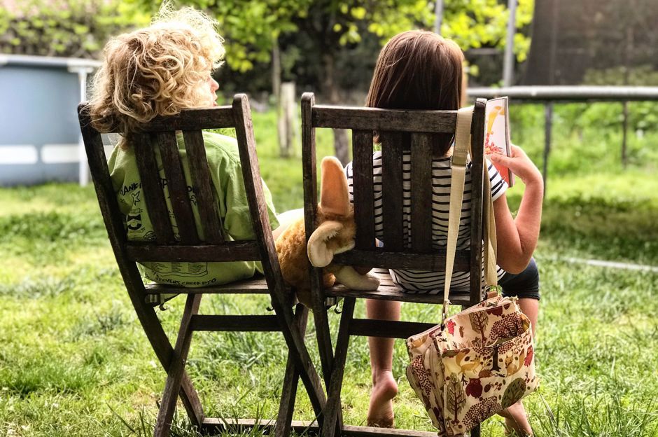 Wie beschäftige ich Kinder im Garten, auf dem Balkon oder der Terrasse?